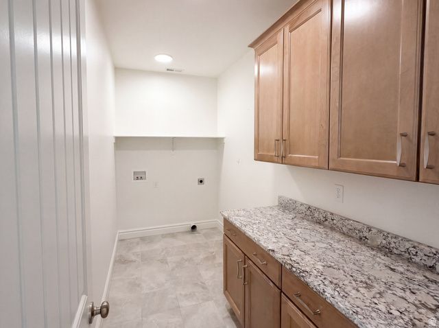 1251 N 2525 W, Clearfield, UT 84015