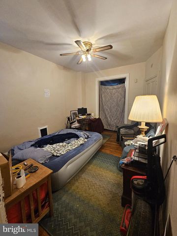 1126 W MARKET ST, York, PA 17404