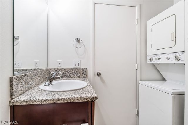 3683 Lucido Drive 24, Las Vegas, NV 89103