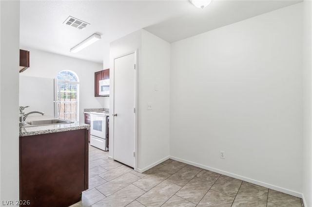 3683 Lucido Drive 24, Las Vegas, NV 89103