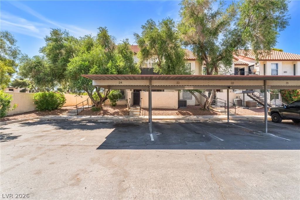 3683 Lucido Drive 24, Las Vegas, NV 89103