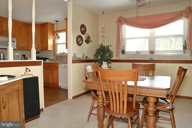 213 N LOCUST ST, Lititz, PA 17543