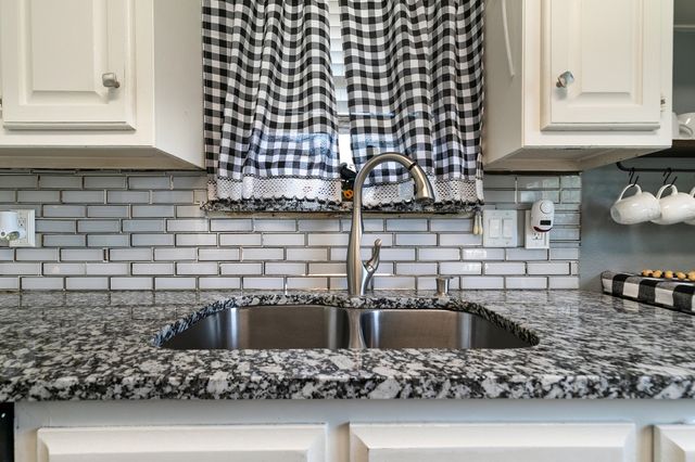 205 Forest Creek Drive, Sherman, TX 75092