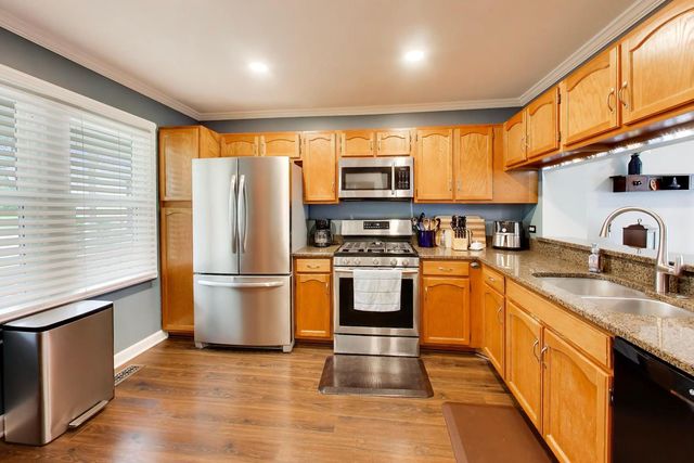 1711 Vermont Drive, Elk Grove Village, IL 60007