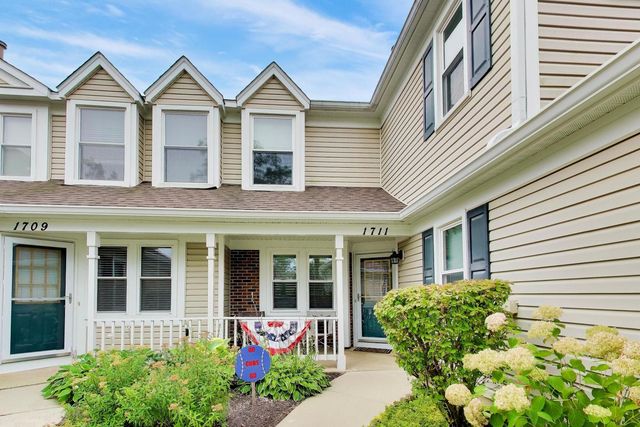 1711 Vermont Drive, Elk Grove Village, IL 60007