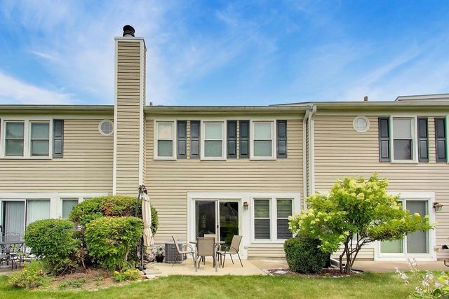1711 Vermont Drive, Elk Grove Village, IL 60007