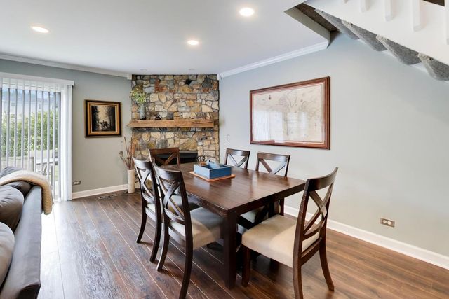 1711 Vermont Drive, Elk Grove Village, IL 60007