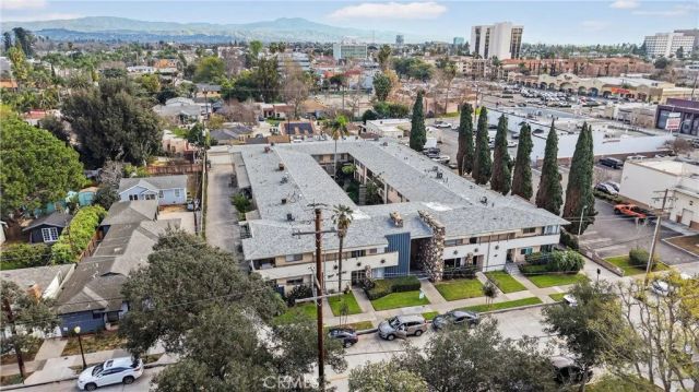 1801 Greenleaf 4, Santa Ana, CA 92706