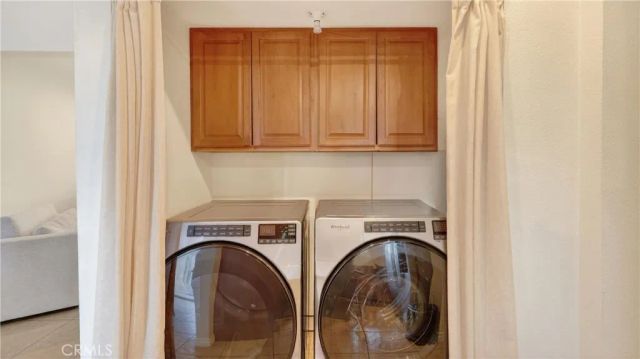 1801 Greenleaf 4, Santa Ana, CA 92706