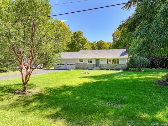 34 Van Buskirk Road, Saugerties, NY 12477