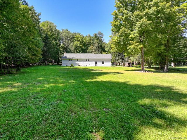 34 Van Buskirk Road, Saugerties, NY 12477