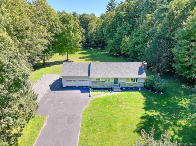 34 Van Buskirk Road, Saugerties, NY 12477