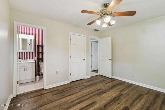 7902 RENOIR Drive, Jacksonville, FL 32221