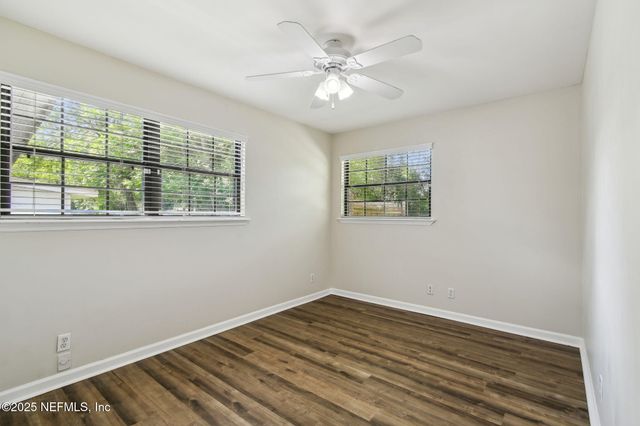 7902 RENOIR Drive, Jacksonville, FL 32221