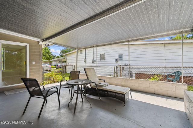 7902 RENOIR Drive, Jacksonville, FL 32221