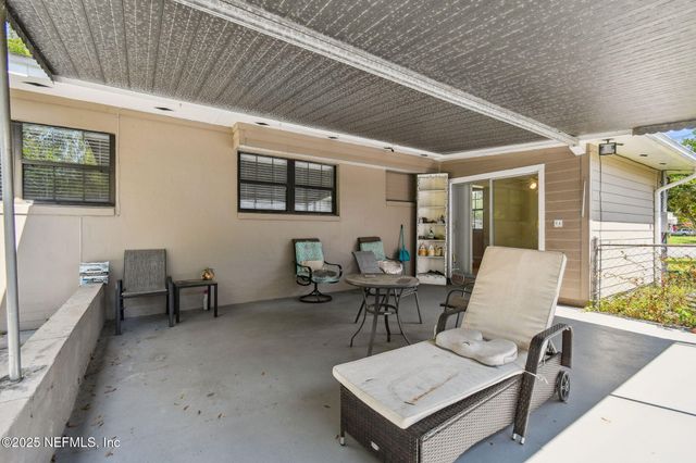 7902 RENOIR Drive, Jacksonville, FL 32221
