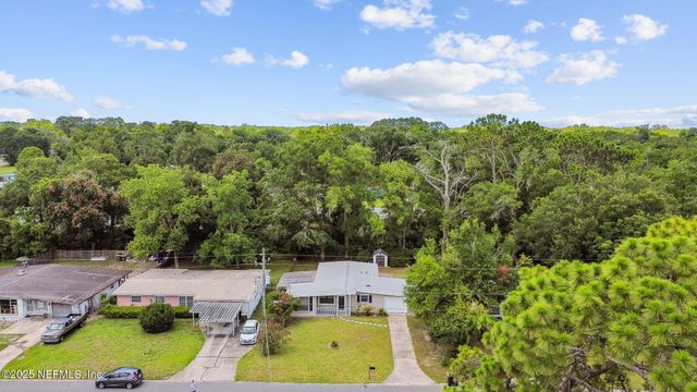 7902 RENOIR Drive, Jacksonville, FL 32221