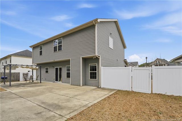 2813 Deepwater Court, Fayetteville, NC 28306