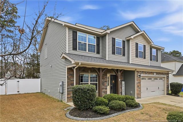 2813 Deepwater Court, Fayetteville, NC 28306