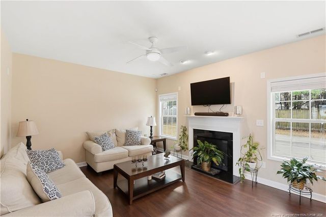 2813 Deepwater Court, Fayetteville, NC 28306