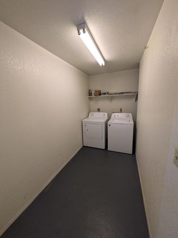 1340 N Recker Road 335, Mesa, AZ 85205