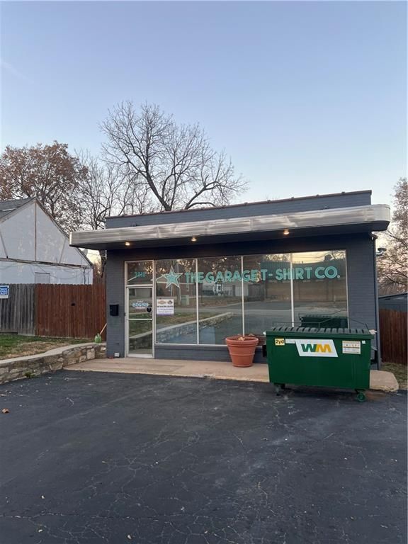 3410 Gibbs Road, Kansas City, KS 66106