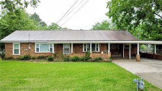 703 Rosettie Street, Wister, OK 74966