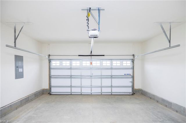 2011 Carroll Brinkley WAY, Suffolk, VA 23434