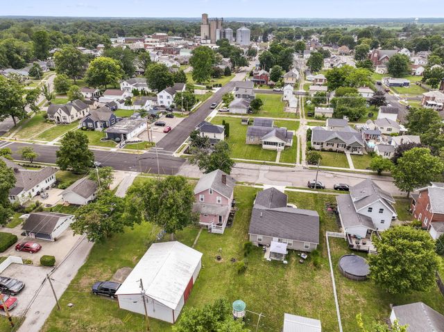 40 Walnut Street, Ashville, OH 43103