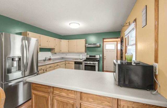 11708 Kentucky Avenue N, Champlin, MN 55316