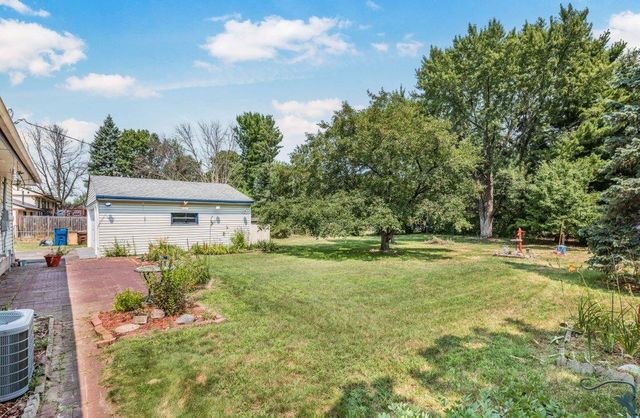 11708 Kentucky Avenue N, Champlin, MN 55316