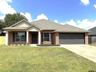 1811 Ruby Cv, Whitehouse, TX 75791