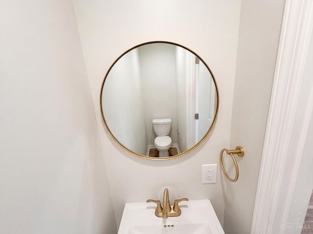 155 Bonham Road, Wyoming, OH 45215