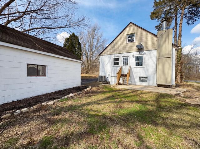 155 Bonham Road, Wyoming, OH 45215