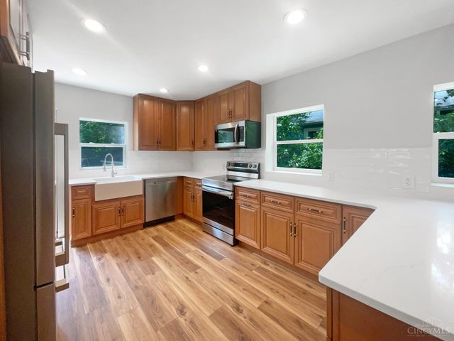 155 Bonham Road, Wyoming, OH 45215