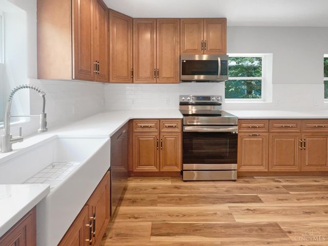 155 Bonham Road, Wyoming, OH 45215