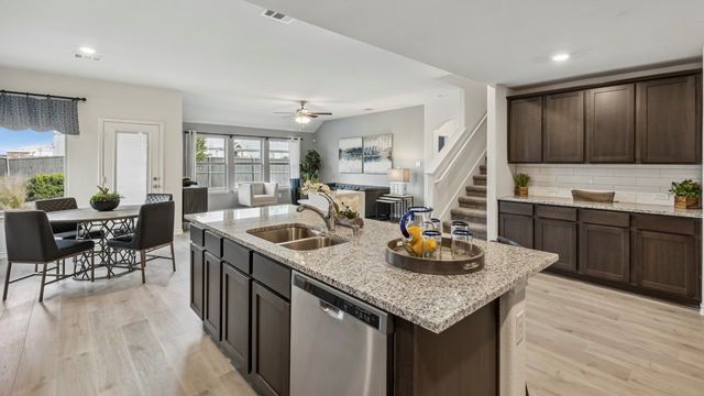 126 Coventry Lane, Caddo Mills, TX 75135