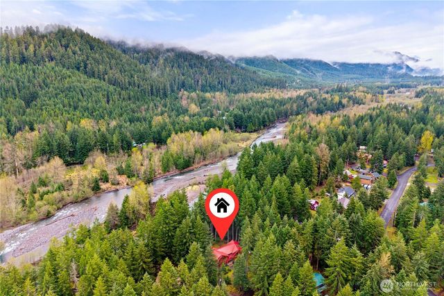 62414 Corral Way E, Enumclaw, WA 98022