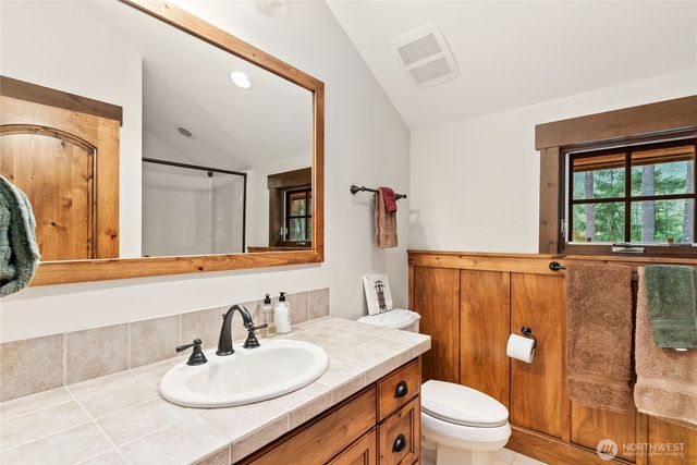 62414 Corral Way E, Enumclaw, WA 98022