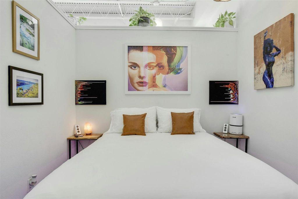 2401 E 6th ST 5068, Austin, TX 78702