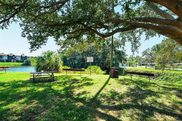 3310 RAMBLEWOOD PLACE, Sarasota, FL 34237