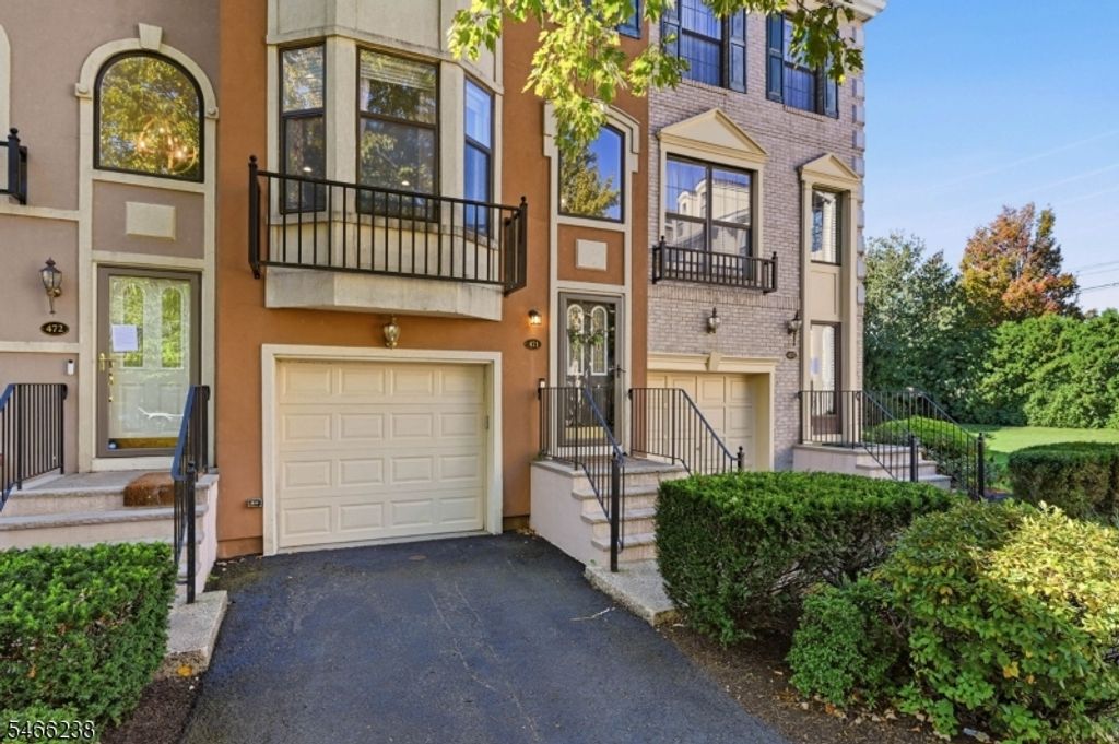 471 Hartford Dr, Nutley Twp., NJ 07110 — photo 2