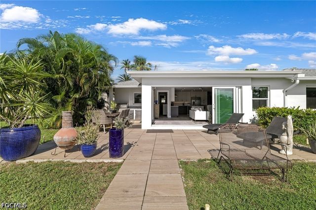 5204 Tower DR, Cape Coral, FL 33904