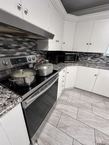 144 S Carrollton Ave, Baton Rouge, LA 70806