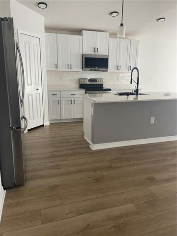 112 OAKWOOD COURT, Rotonda West, FL 33947