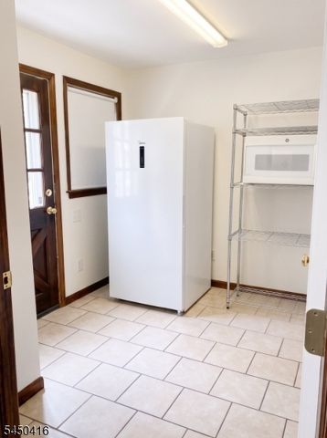 1601 N Stiles St, Linden City, NJ 07036