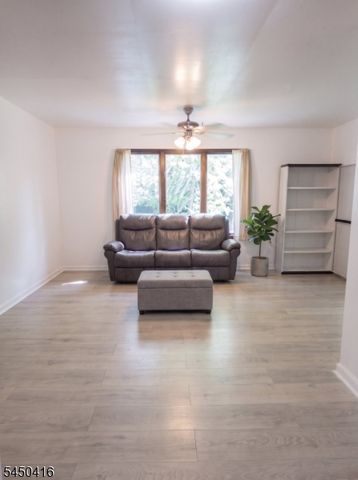1601 N Stiles St, Linden City, NJ 07036