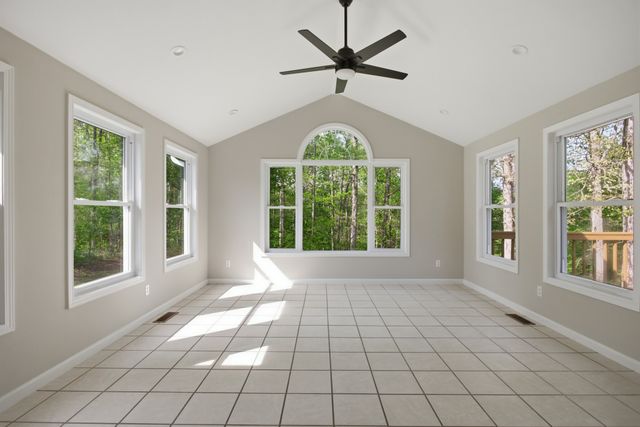 1416 Oakmont Circle, Centerville, TN 37033