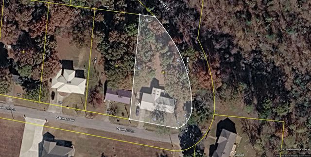 1416 Oakmont Circle, Centerville, TN 37033