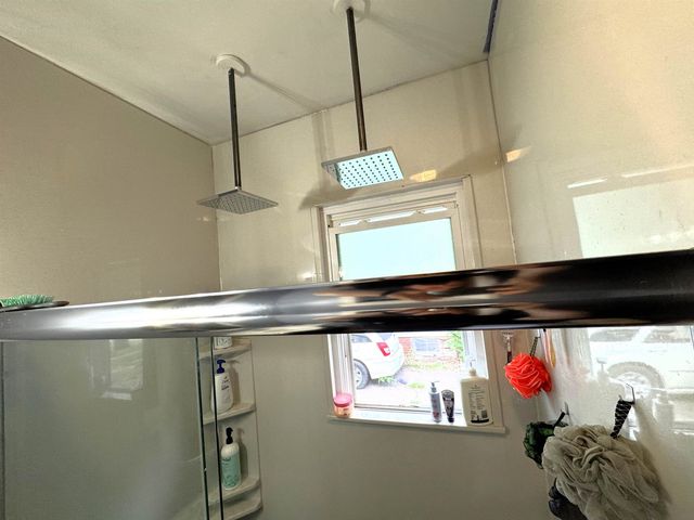 813 W Elm St, Salina, KS 67401